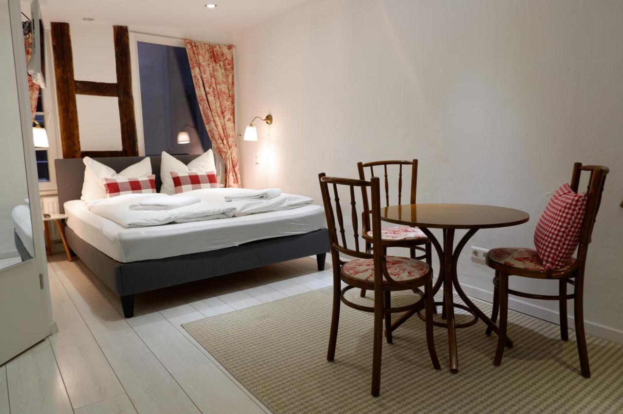 Apartment Zentral Im Herzen Der Altstadt Тюбинген Экстерьер фото