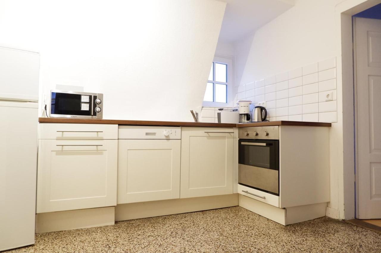 Apartment Zentral Im Herzen Der Altstadt Тюбинген Экстерьер фото
