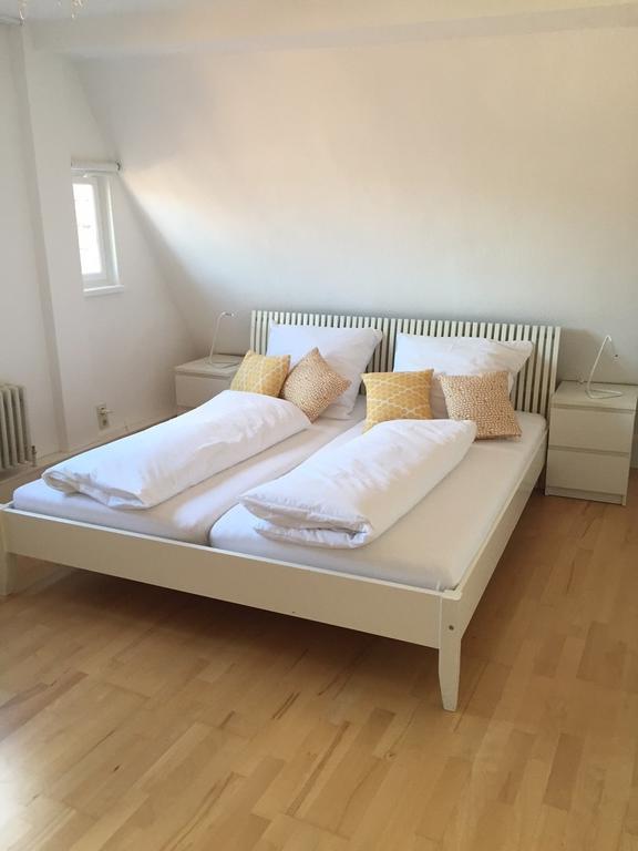 Apartment Zentral Im Herzen Der Altstadt Тюбинген Номер фото