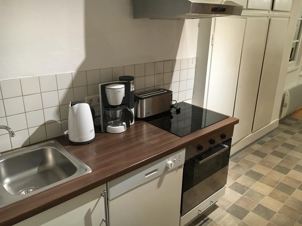 Apartment Zentral Im Herzen Der Altstadt Тюбинген Экстерьер фото
